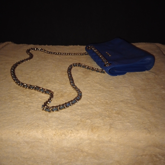 Rebecca Minkoff Classic Quilted Mini Affair Shoulder Bag - Picture 3 of 14